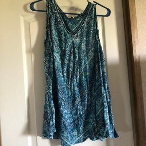 Blue patterned tank top